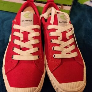 Cariuma Red Canvas Sneakers Size 8 Women's